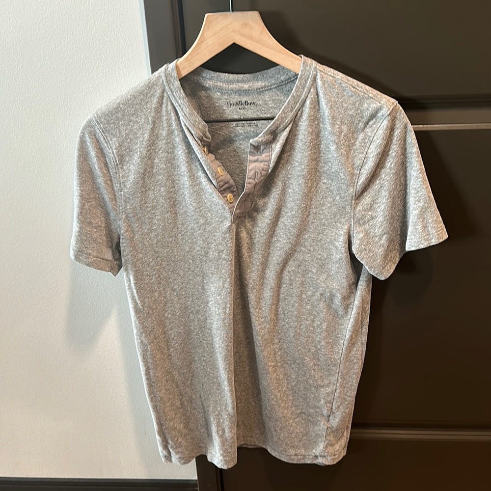 Short sleeve Henley